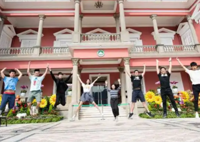 各地各高校加大方针挖潜力度积极为毕业生拓宽作业空间 各地各高校加大方针挖潜力度积极为毕业生拓宽作业空间